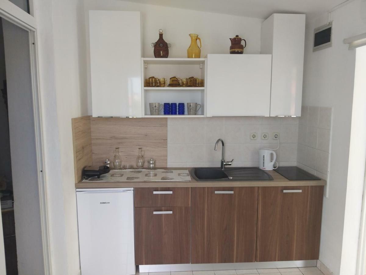 Apartment Milka Vinjerac Zewnętrze zdjęcie